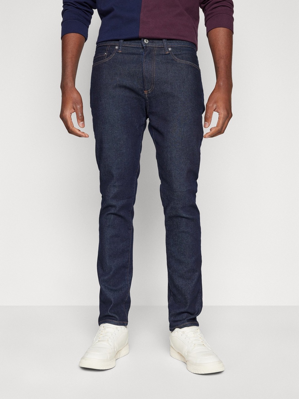 GAP Slim Tapered Dark Indigo Jeans 32/34